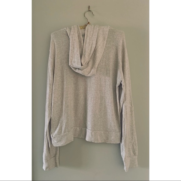 H&M Basics Hoodie in Cream (S) - Picture 2 of 2